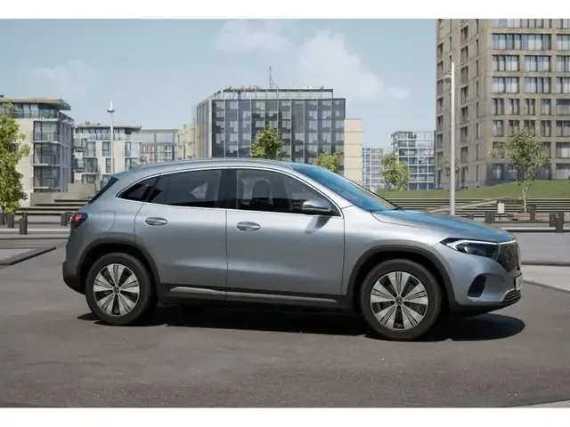 Mercedes-Benz EQA 300