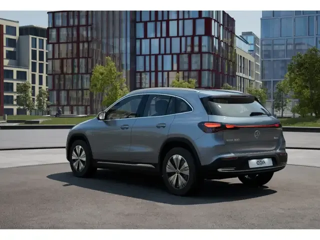 Mercedes-Benz EQA 300