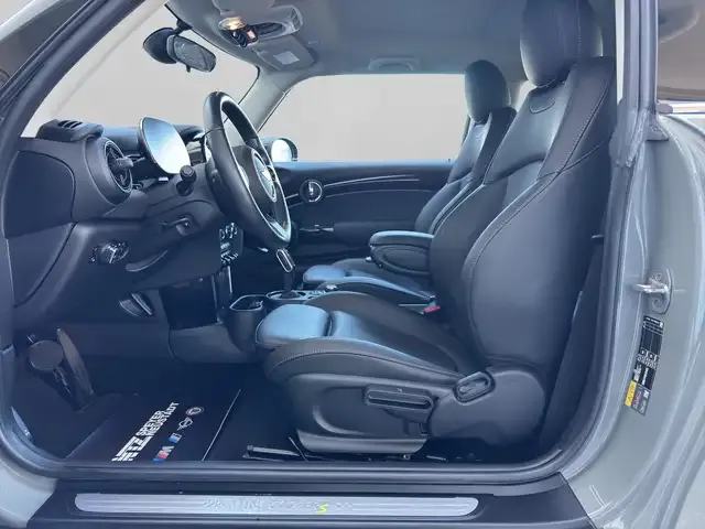MINI Cooper SE