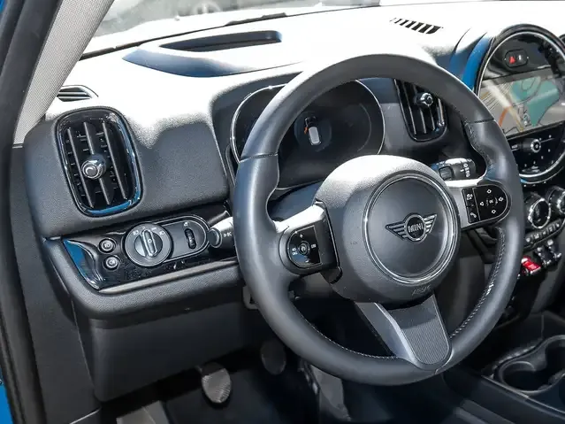 MINI One Countryman