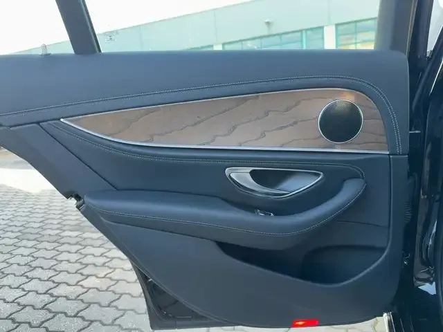 Mercedes-Benz E 250