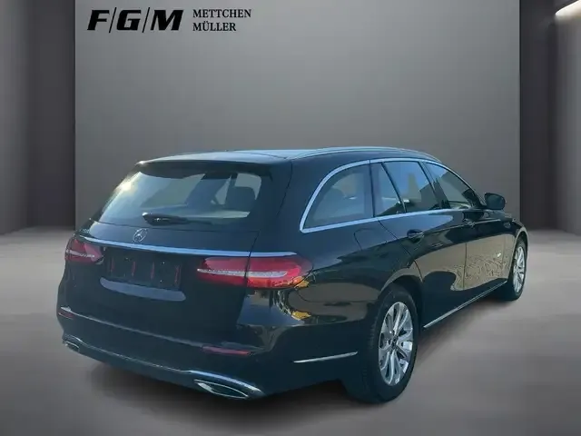 Mercedes-Benz E 250