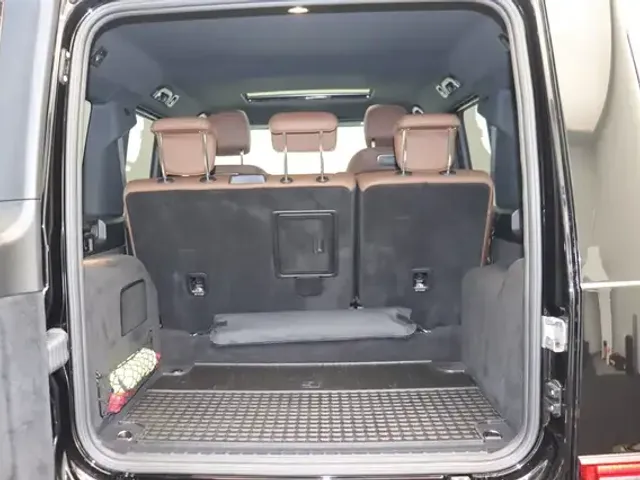 Mercedes-Benz G 400