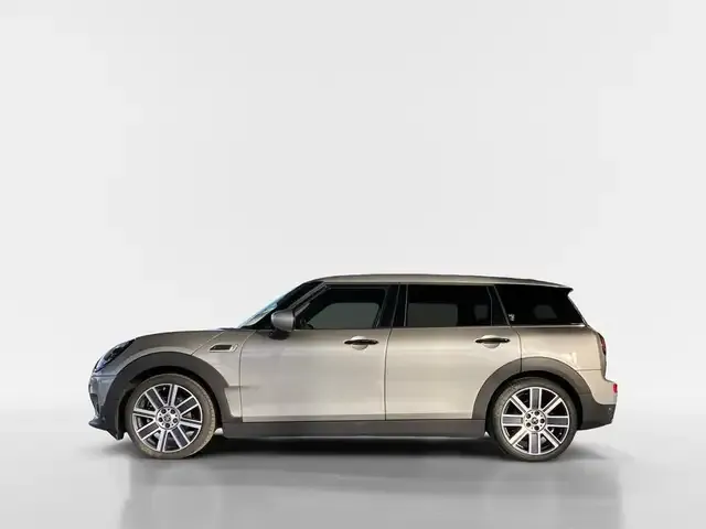 MINI Cooper Clubman