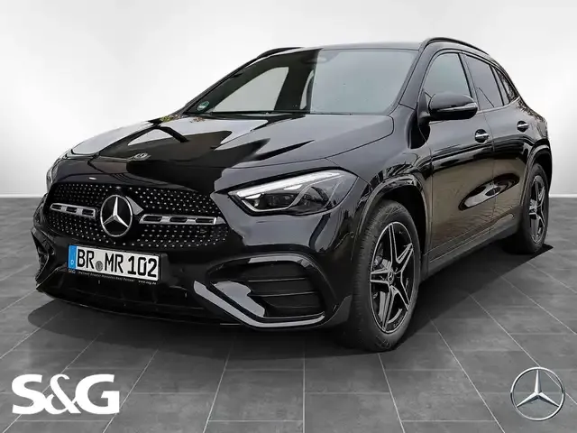 Mercedes-Benz GLA 200