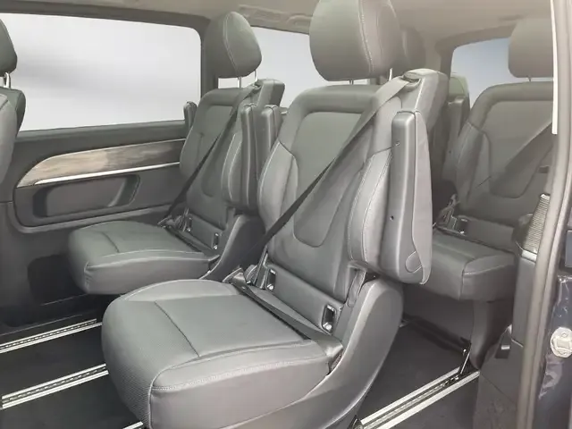 Mercedes-Benz EQV 300