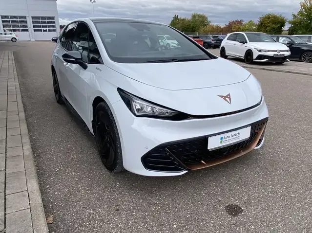 CUPRA Born