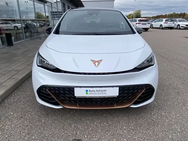 CUPRA Born