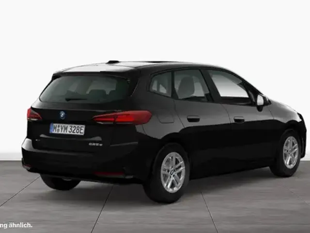 BMW 225