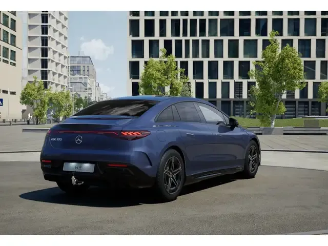 Mercedes-Benz EQE 300