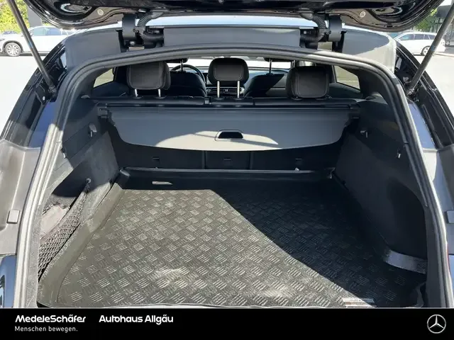 Mercedes-Benz EQC 400