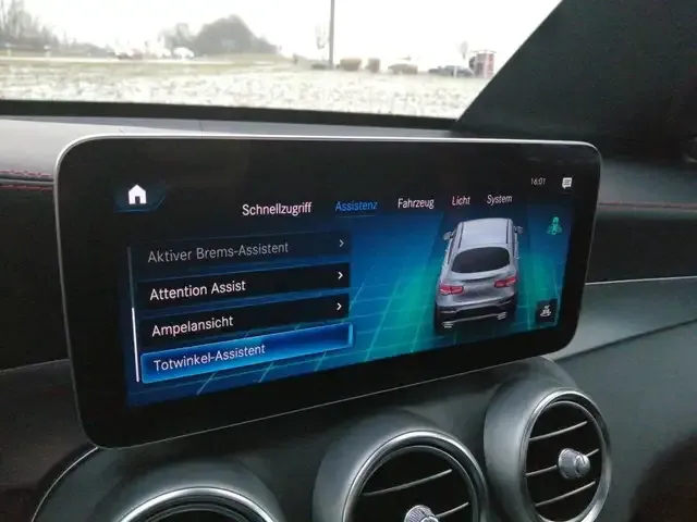 Mercedes-Benz GLC 300