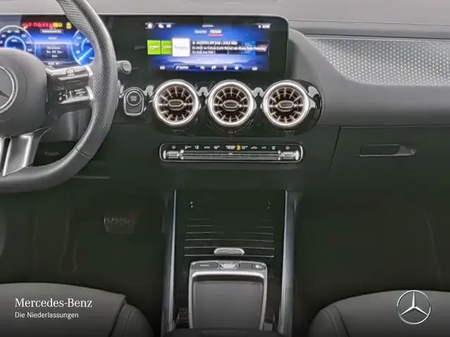 Mercedes-Benz EQA 350