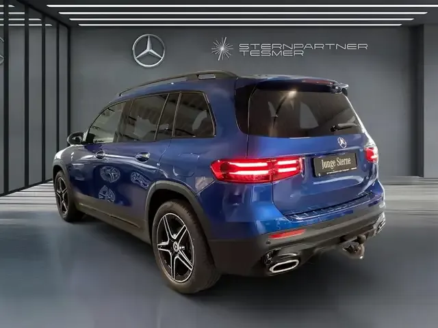 Mercedes-Benz GLB 200