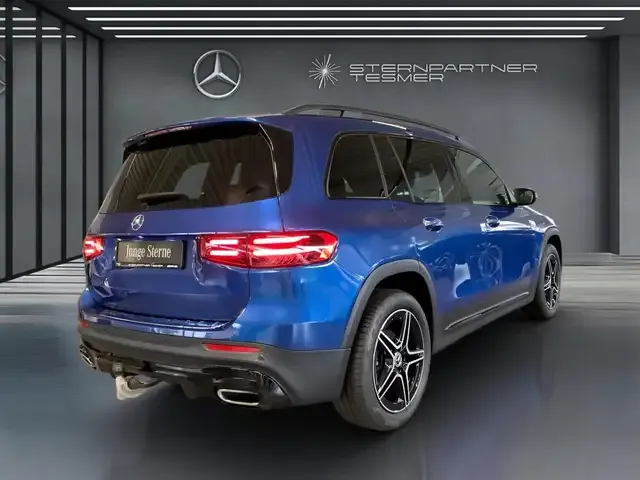 Mercedes-Benz GLB 200