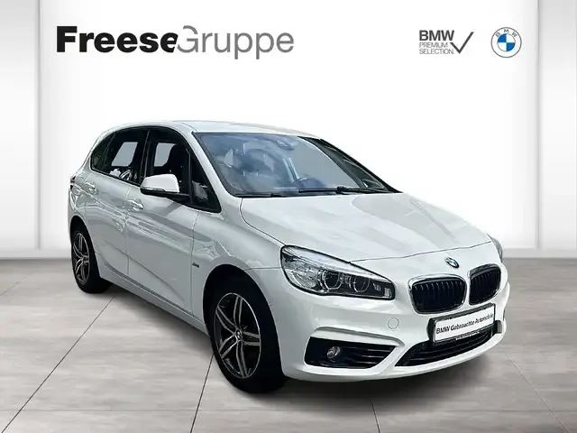 BMW 218