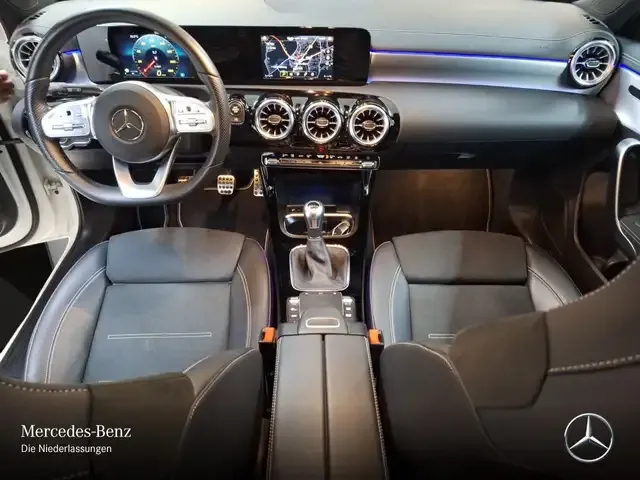 Mercedes-Benz A 200