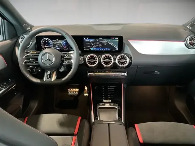 Mercedes-Benz GLA 35 AMG