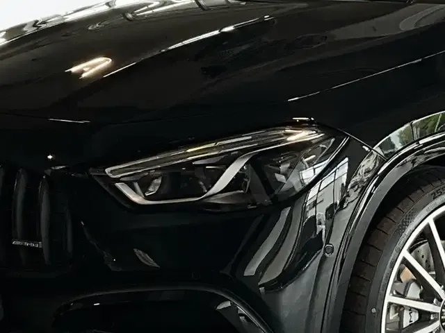 Mercedes-Benz GLA 35 AMG