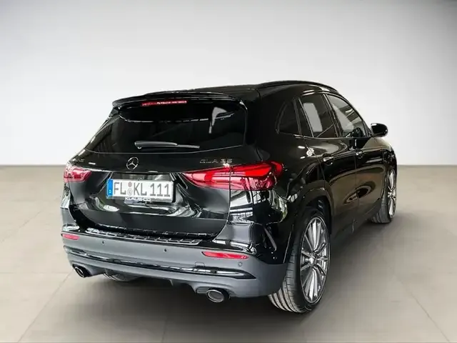 Mercedes-Benz GLA 35 AMG