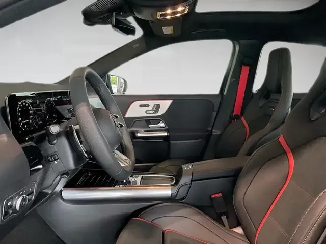 Mercedes-Benz GLA 35 AMG