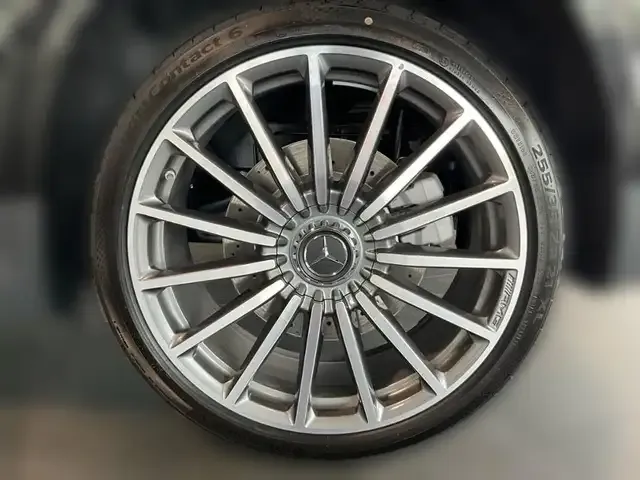 Mercedes-Benz GLA 35 AMG