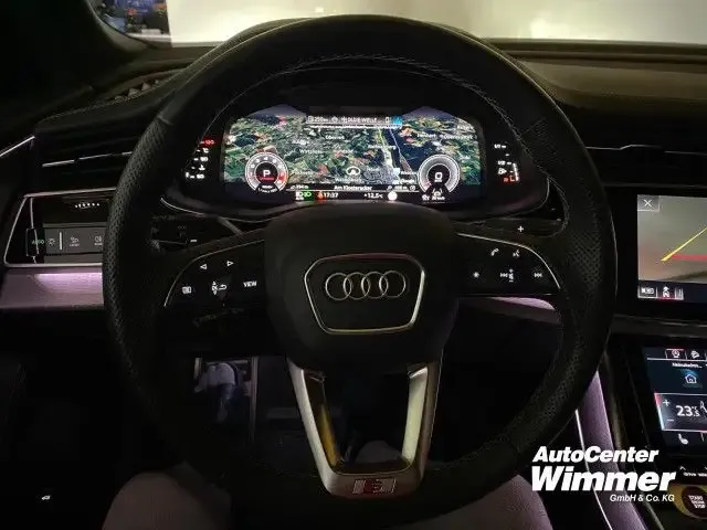 Audi SQ8