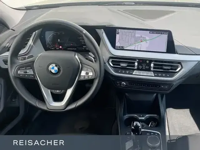 BMW 120