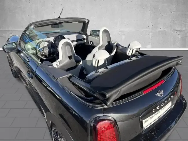 MINI Cooper S Cabrio