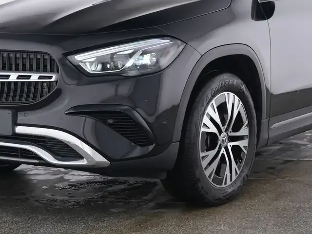 Mercedes-Benz GLA 180