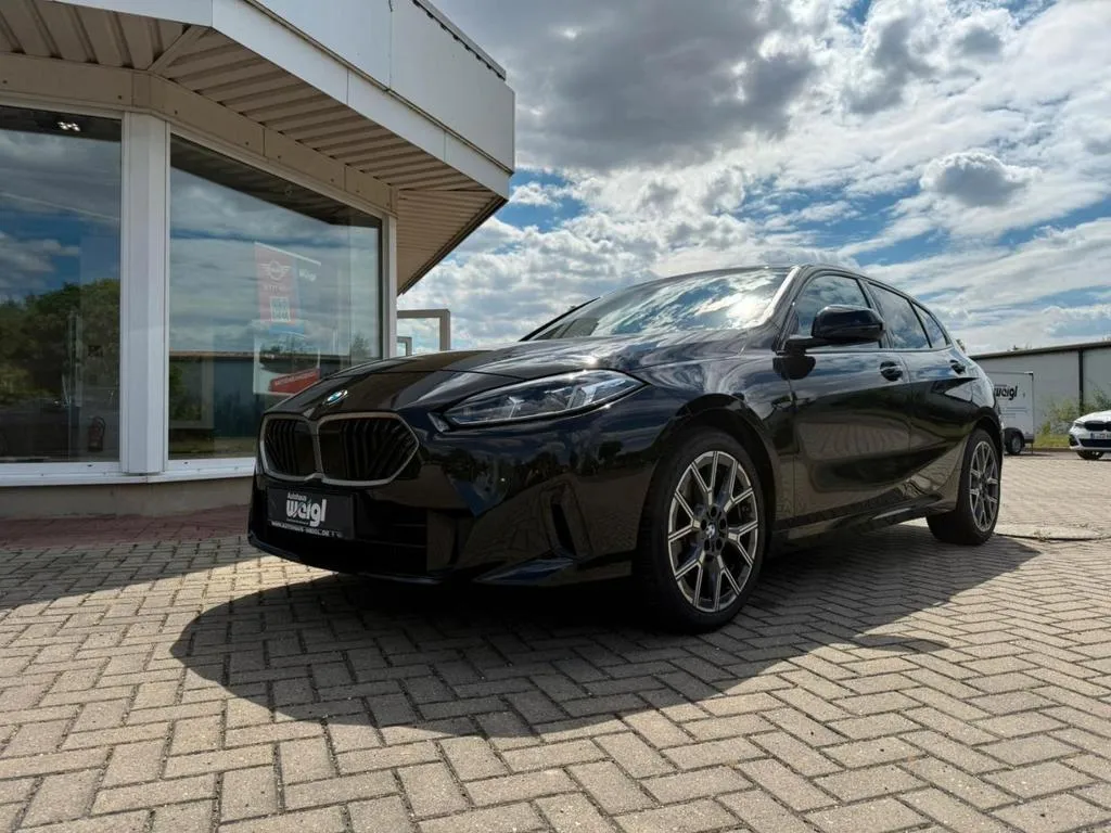 BMW 120