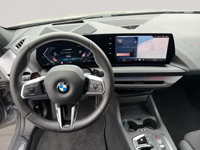 BMW 114