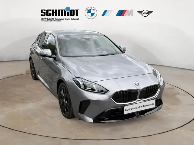BMW 114