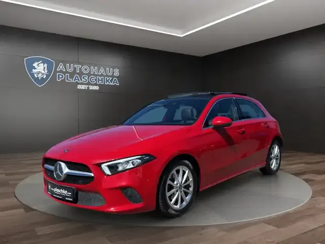 Mercedes-Benz A 180