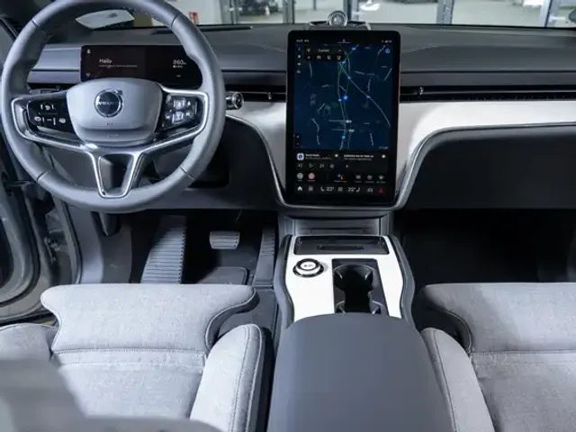 Volvo EX90