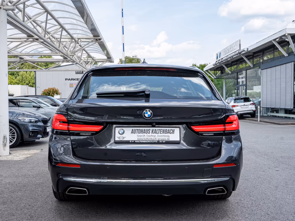 BMW 540