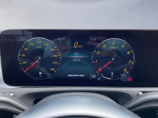 Mercedes-Benz A 45 AMG