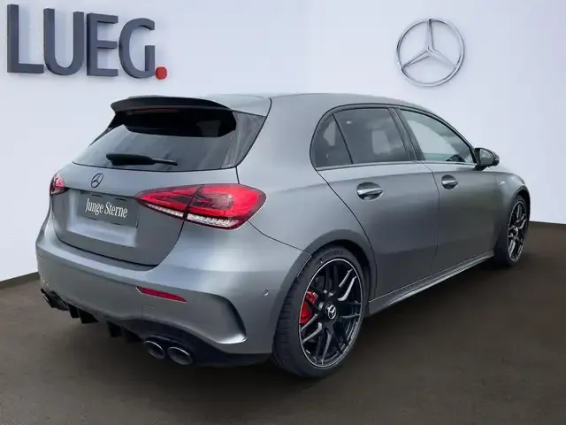 Mercedes-Benz A 45 AMG