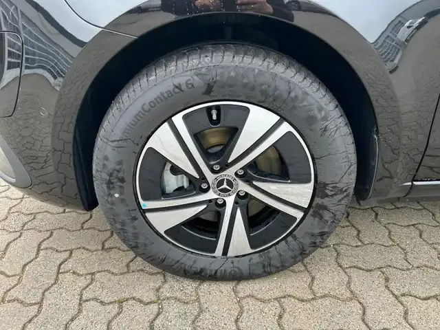 Mercedes-Benz EQV 300