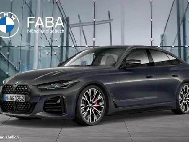BMW 440
