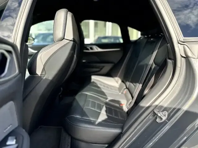 BMW 440