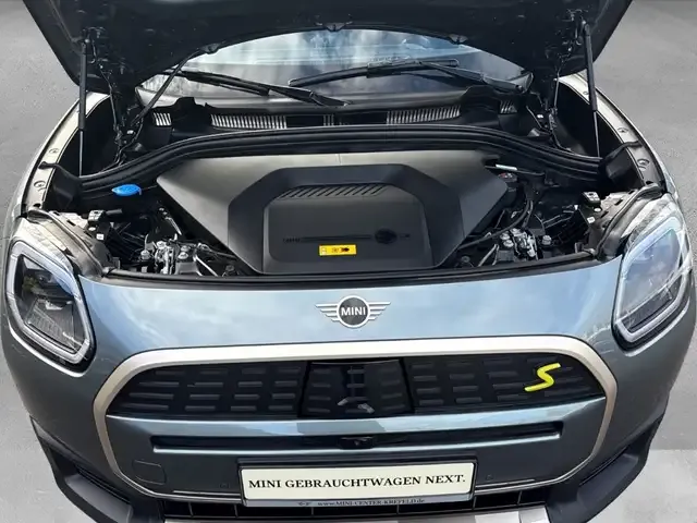 MINI Cooper SE Countryman