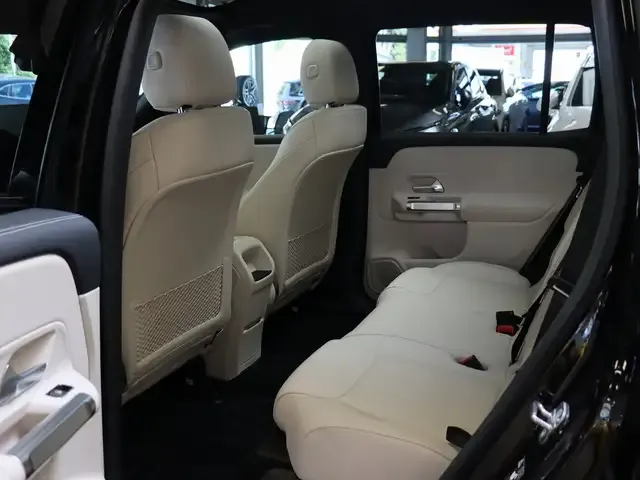 Mercedes-Benz EQB 250