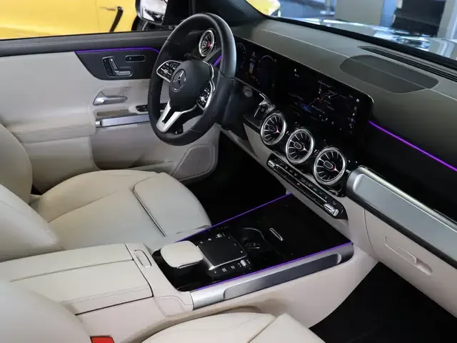 Mercedes-Benz EQB 250