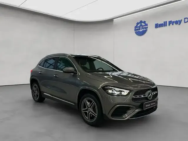 Mercedes-Benz GLA 250