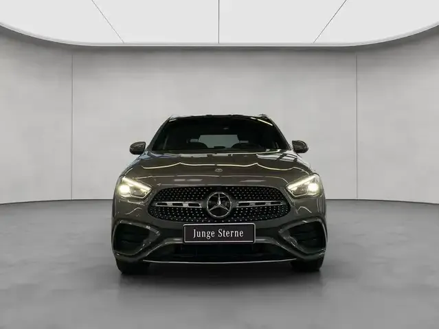 Mercedes-Benz GLA 250