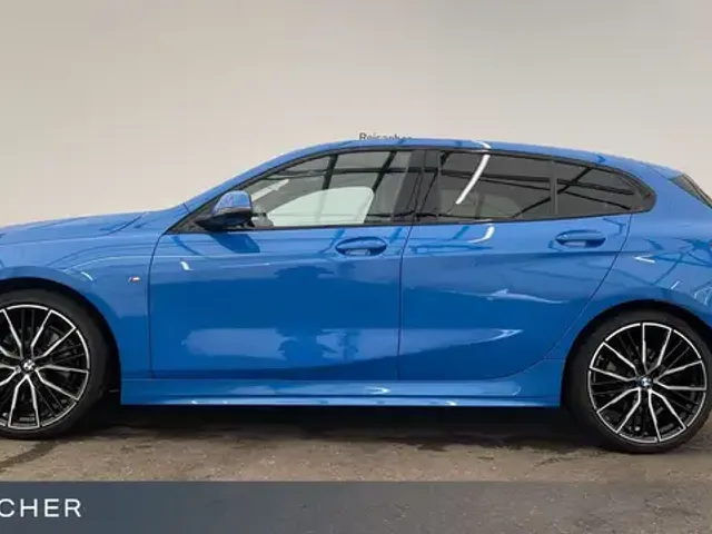 BMW 120