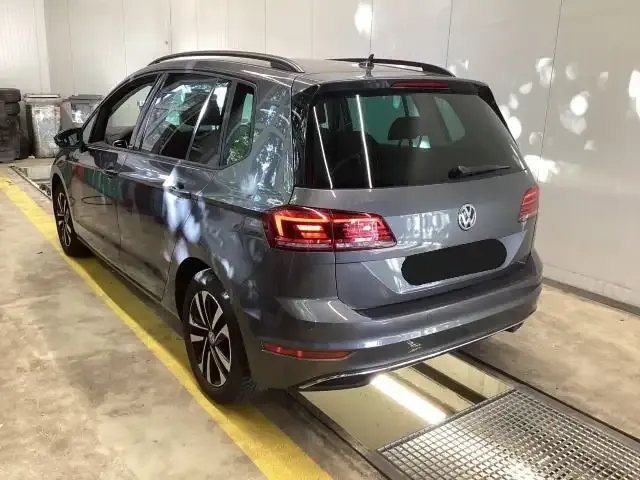 Volkswagen Golf Sportsvan