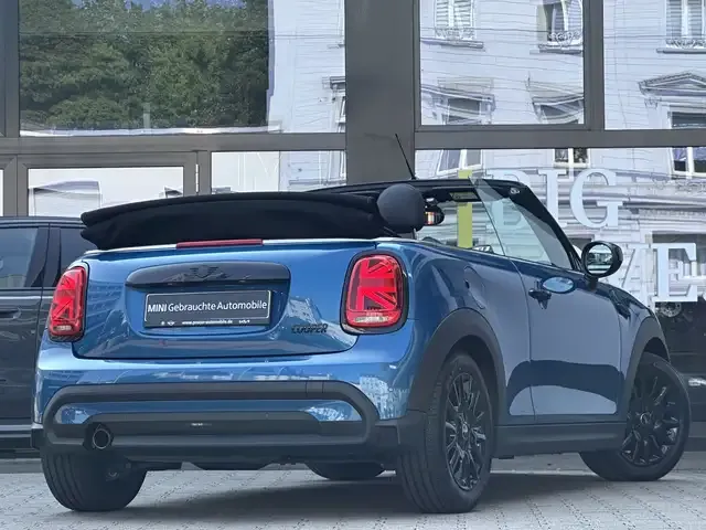 MINI Cooper Cabrio