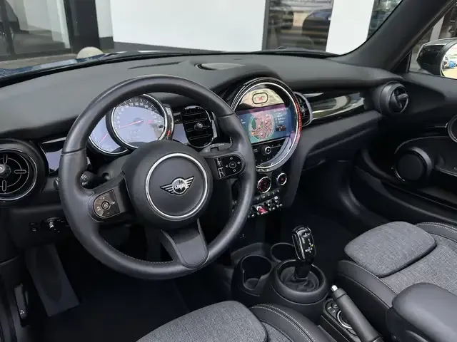 MINI Cooper Cabrio